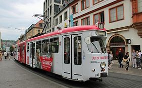 Main Cozy Casa Am Ringpark Free Parking